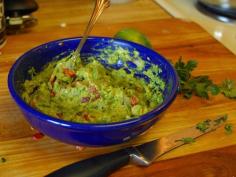 
                    
                        Homemade Avocado Guacamole Recipe - greatrecipestosha... #avocado #guacamole #recipe
                    
                