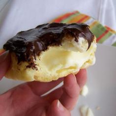 Easy Eclairs - Delicious!!!! Pinner says:This is one of the first recipes I learned how to bake when I was 13 or 14 yrs. old. I learned it from an Italian lady, who was the BEST cook on the block, and probably the neighborhood. This is VERY simple to make! #chocolates #sweet #yummy #delicious #food #chocolaterecipes #choco