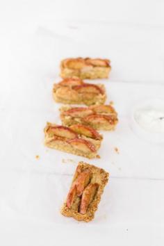 Apple Almond Tart | The Vanilla Bean Blog