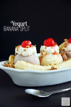 
                    
                        Banana Split with Yogurt
                    
                