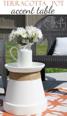 DIY: Terracotta Pot Recycled Into an Accent Table. #diy #outdoor #projects #gardening #ideas #homedecor