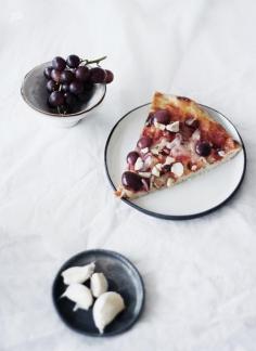 
                    
                        ... grape & hazelnut pizza ...
                    
                