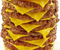 
                    
                        The Triple Triple is One of the World's Biggest Hamburgers #food trendhunter.com
                    
                