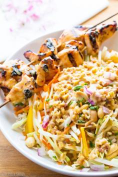
                    
                        Chicken Satay Salad: crunchy veggies tossed in a sweet and spicy peanut-ginger sauce, and topped with grilled peanut-ginger chicken. No oven needed! sweetpeasandsaffr...
                    
                