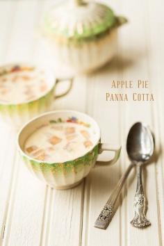 
                    
                        APPLE PIE PANNA COTTA
                    
                