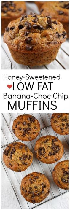 
                    
                        Honey-Sweetened, Low Fat Banana- Chocolate Chip Muffins recipe : nutritional information and weight watcher's points included.
                    
                