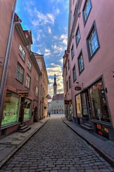 
                    
                        Cobbled streets and town square of Tallinn, Estonia
                    
                