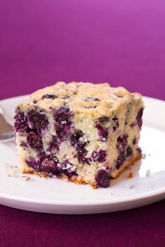 Blueberry Breakfast Cake - This uses frozen blueberries so it can be made year round. It's so moist and delicious! - via Chung-Ah Ree onto Breakfast Recipes.