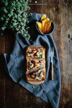 
                    
                        Pastry with beetroot and mango / Marta Greber
                    
                