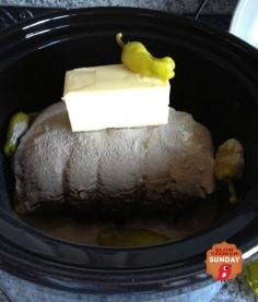 
                    
                        crockpot mississippi pot roast | Slow Cooker Recipes | Slow Cooker Sunday| Crock pot Recipes | TodaysCreativeBlo...
                    
                