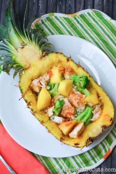 Make these Simple yet fancy Teriyaki Chicken Pineapple Boats #Recipe #Dinner