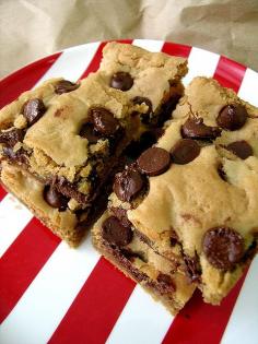 chocolate chip peanut butter brownies!