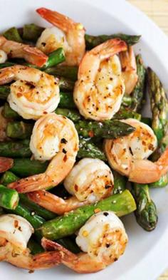 Shrimp and Asparagus in a Lemon Sauce. #recipe #dinner