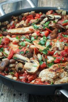 Tuscan Chicken Skillet - an easy one-pan meal the whole family will love! #chicken #dinner #recipe