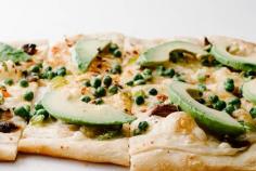 
                    
                        I am a Food Blog's Pea and Avocado Pizza is a Twist on an Old Favorite #healthy trendhunter.com
                    
                