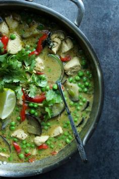 
                    
                        Easy Thai Green Curry by thecollaboreat
                    
                