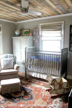 
                    
                        Love the color combo -- ceiling, wall, and carpet.
                    
                