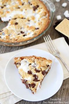 
                    
                        S'mores Pie Recipe on twopeasandtheirpo... S'mores heaven! - 3/14/14 - this was pretty darn awesome.
                    
                