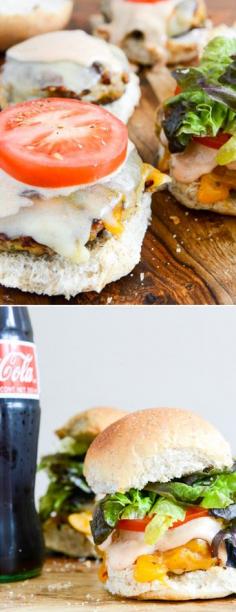 
                    
                        Roasted Jalapeno Cheddar Turkey Burgers I howsweeteats.com
                    
                