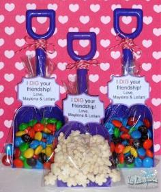 
                    
                        "I dig your friendship" v-day class gifts. Would want to wash the shovels first, tho. via Shorty Creations
                    
                