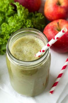 Apple Kale Green Smoothie | minimaleats.com #minimaleats #recipe #vegan #glutenfree