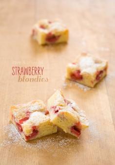Strawberry Blondies - Delicious and light dessert.