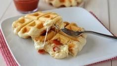 
                    
                        This Savory Recipe Combines Pizza and Waffles and It Is Perfection #Food trendhunter.com
                    
                