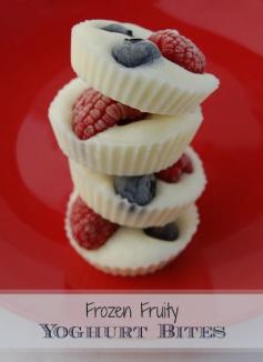 
                    
                        Easy and healthy frozen fruity yoghurt snack idea with free child friendly recipe sheet to print out from Eats Amazing
                    
                