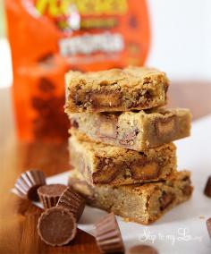 Reese's Peanut Butter Cups Blondies