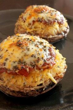 Spaghetti Squash and Portabello Mushroom Pizza