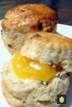 
                    
                        Classic English Scones. Quick and Easy to make, moist, light and fluffy! Traditionally served with jam and clotted cream, they are so delicious!  #Englishscones #tea #baking
                    
                