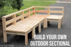 How to Build an Outdoor Sectional - perfect for backyard get togethers!
