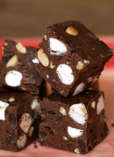 Rocky Road Fudge | Recipe Girl