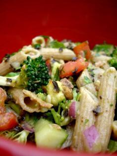 
                    
                        Chicken, Avacado and Bacon Pasta Salad: every pasta salad wishes it was this spectacular!
                    
                