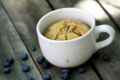 Instant Blueberry Muffins - 18 microwave recipes that are cooked in a mug :)