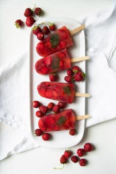 
                    
                        STRAWBERRY POPSICLES
                    
                
