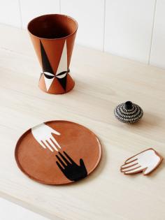 
                    
                        Sharon Muir terracotta ceramics. Photo – Sean Fennessy, styling – Lucy Feagins.
                    
                