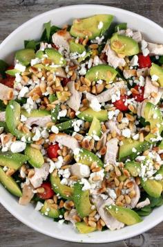 perfect summer salad: Spinach Salad w/ Avocado, Pine Nuts, Corn, Chicken & Goat Cheese