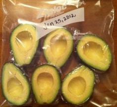 
                    
                        Pinner says: Freezing avocados, who knew! Did you know you can freeze avocados for months?
                    
                