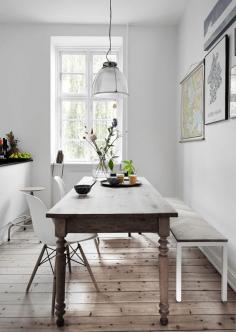 
                    
                        dutch stylist living in copenhagen..
                    
                