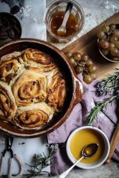 
                    
                        MUSCAT GRAPE HONEY AND NUT SOURDOUGH ROLLS
                    
                