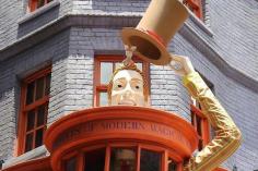 
                    
                        17 Hidden Gems Harry Potter Fans Should Look For In Diagon Alley At Universal Orlando
                    
                