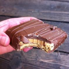 
                    
                        Disney World peanut butter graham recipe. These are REALLY REALLY good
                    
                