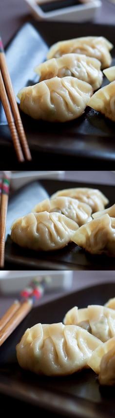 
                    
                        Gyoza Recipe – Gyoza are Japanese dumplings. Learn how to make the best gyoza with this quick & easy recipe that takes only 30 minutes | rasamalaysia.com
                    
                