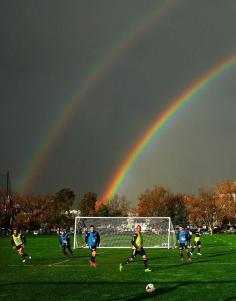 
                    
                        A double rainbow appears in Melbourne
                    
                