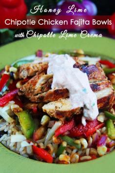 Honey Lime Chipotle Chicken Fajita Bowls with Chipotle Lime Crema - Love the layered textures and flavors infusing every bite with hints of honey, lime, cumin, chipotle, smoked paprika. BETTER THAN ANY RESTAURANT!   | Carlsbad Cravings