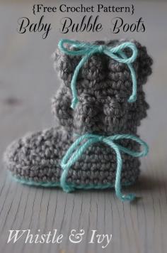 
                    
                        Baby Bubble Boots - Cute and cozy way to keep your little one’s feet warm this winter! {Free Pattern by Whistle and Ivy}
                    
                