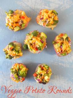 
                    
                        Potato rounds loaded with Avocado, Broccoli, corn, red onions, red pepper, eggplant and Cheese. Perfect vegetarian food for Memorial Day and July 4th BBQ
                    
                