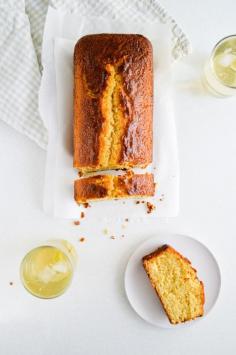 
                    
                        Kiwi lime loaf cake with yogurt
                    
                