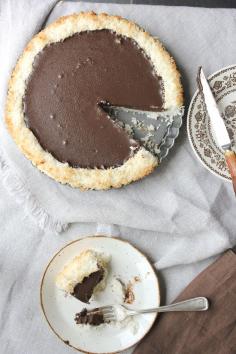 chocolate coconut pie - only 4 ingredients!